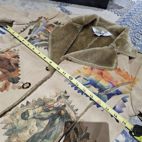 THE TRAIL OF PAINTED PONIES Artistic Horse Print Blazer with Faux Fur Collar - Picture 6 of 8